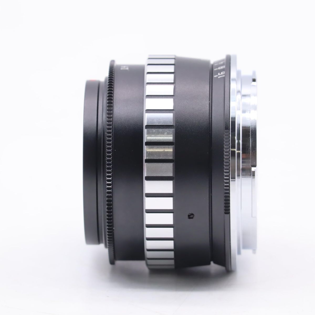 銘匠光学TTArtisan23mmf1.4Cブラック×シルバー 銘匠光学 TTArtisan 23mm f/1.4 C ブラック × シルバー | 焦点