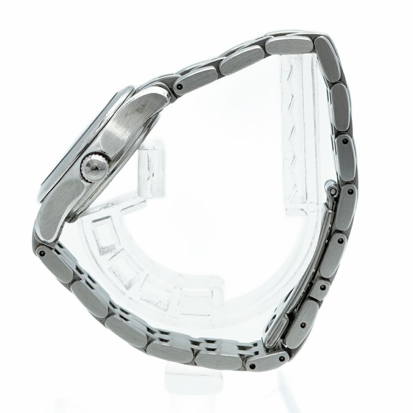 ネイビー文字盤腕時計