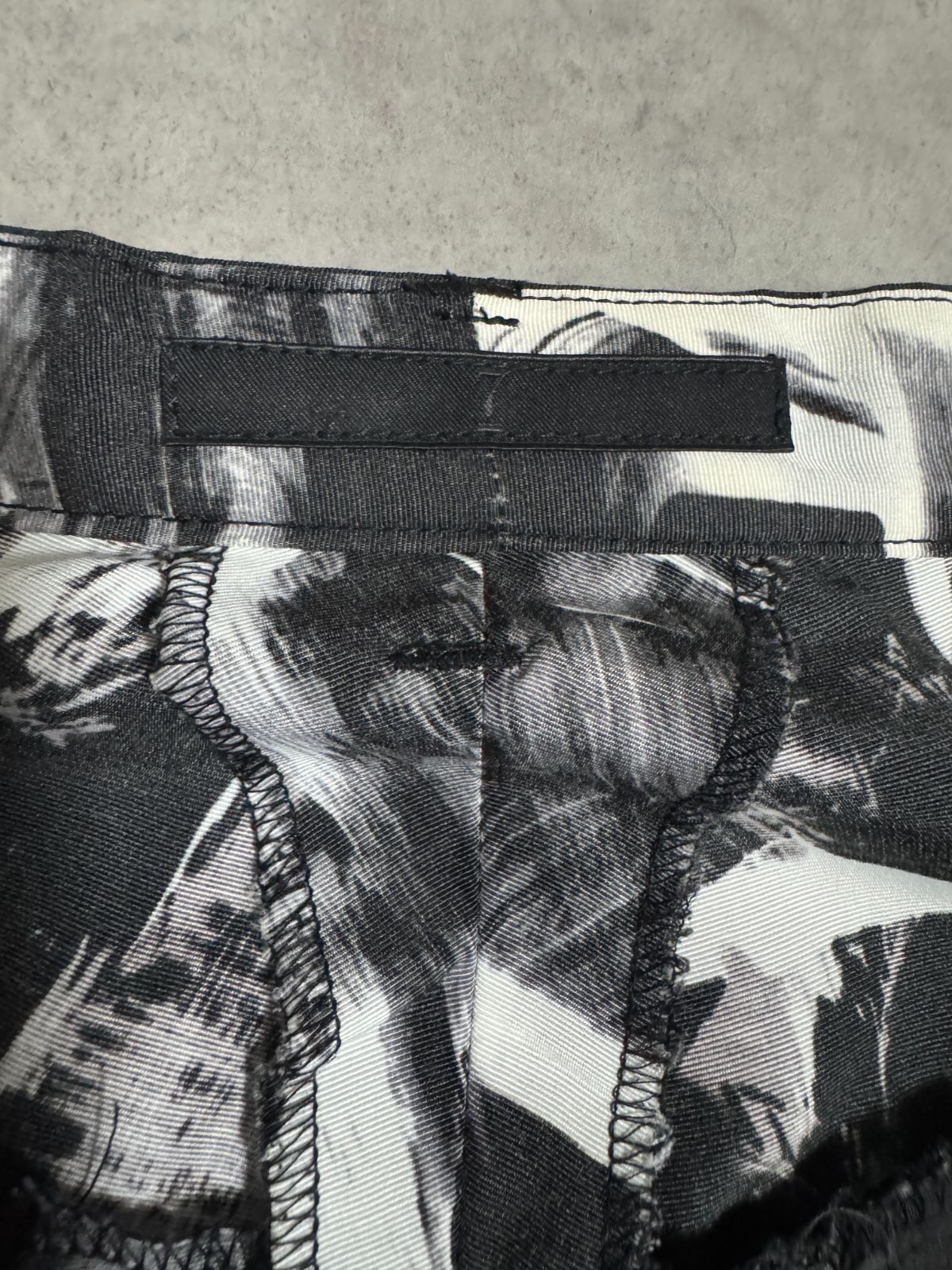 JULIUS】2012-13FW graphic sarrouel【h】 パンツ julius 2012-13FW