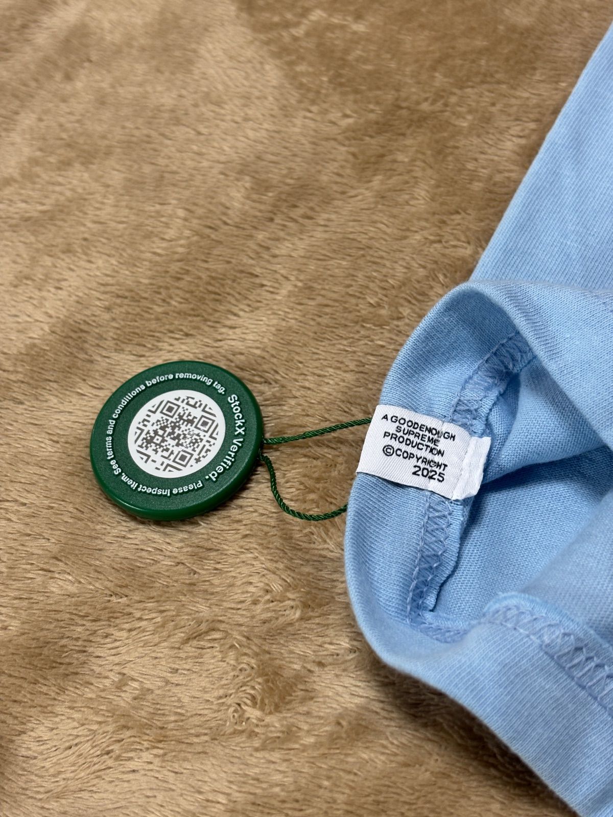 トップス Supreme x GOODENOUGH Tee \"Powder Blue\" Supreme x GOODENOUGH】End Racism T-Shirt Powder Blue -25SS