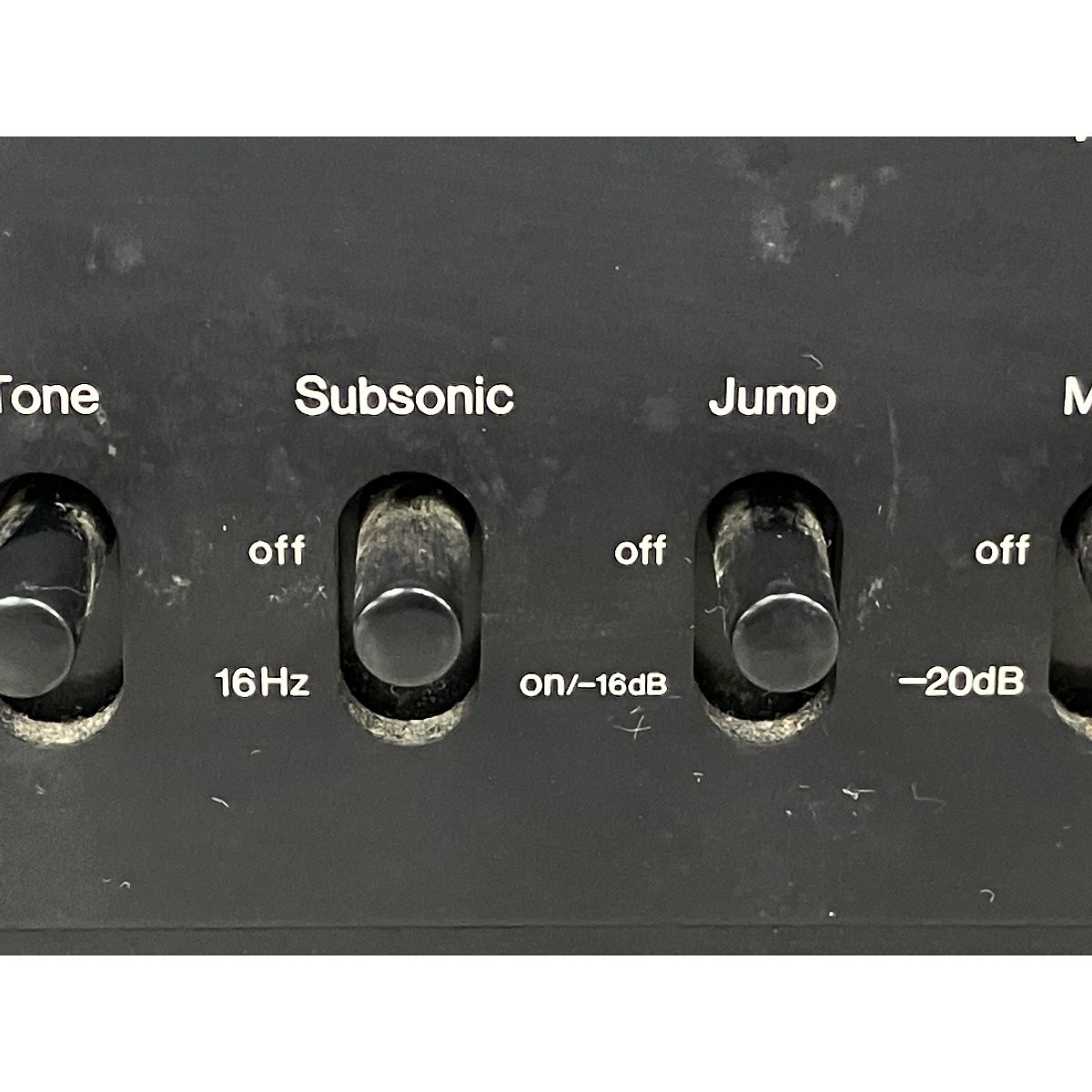 プリメインアンプ 音響機器