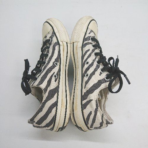 ◇ CONVERSE コンバース ゼブラ柄 1SC232 スニーカー サイズ24.5 ◇ CONVERSE コンバース ゼブラ柄 1SC232 スニーカー サイズ24.5