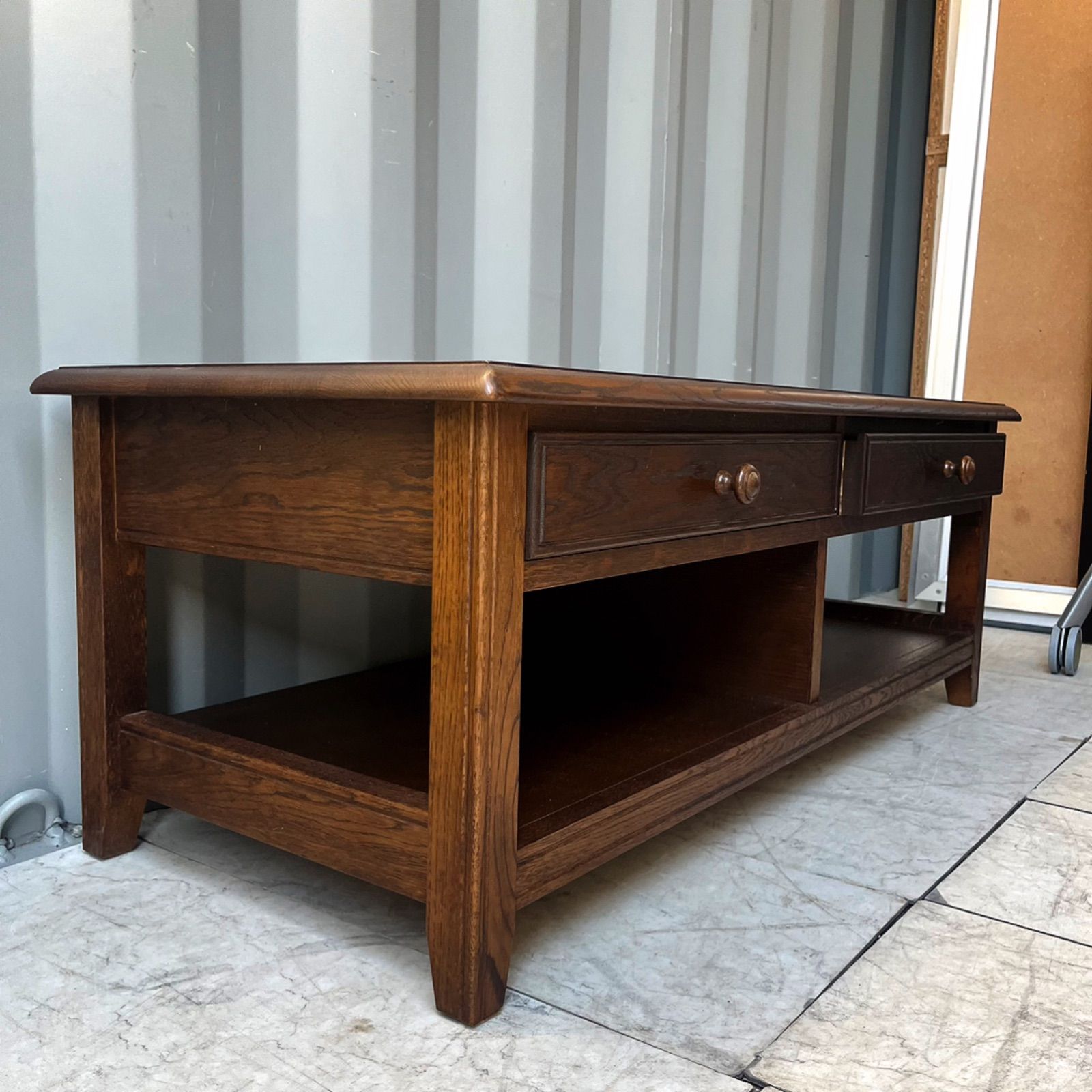 取付無料！葉山家具 クラシック 天然木おしゃれアンティークローボード