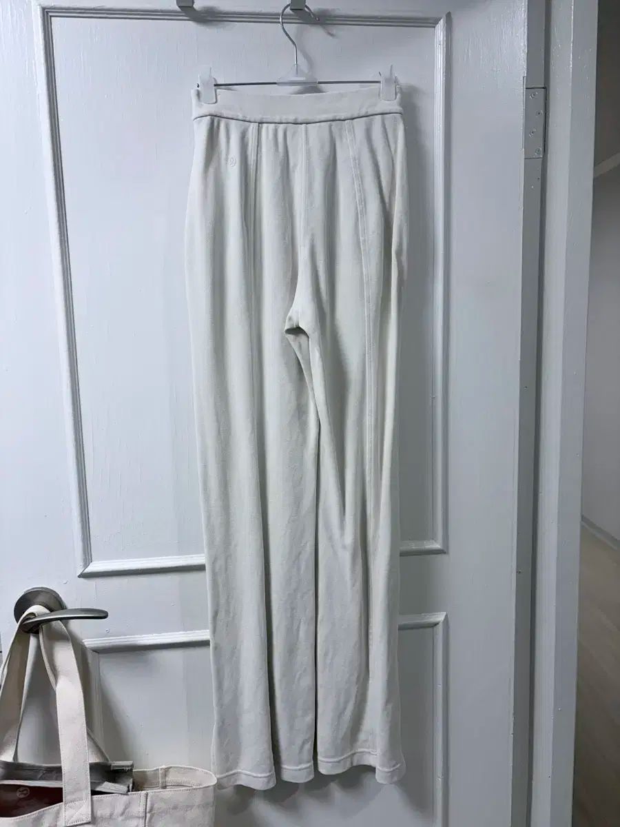 ハイウエスト ストレート