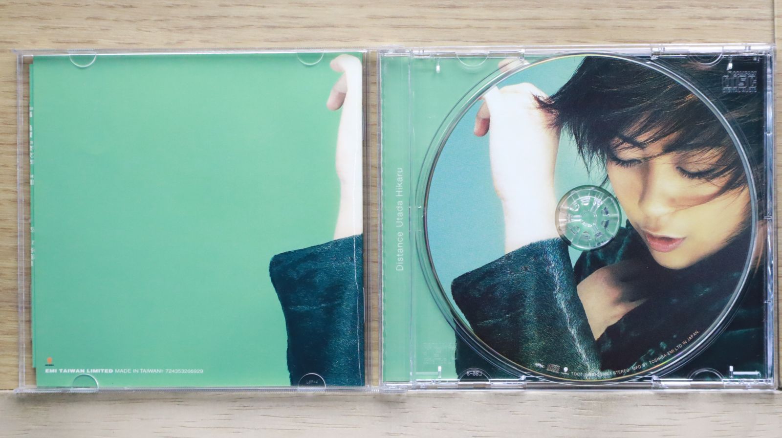 中古CD☆宇多田ヒカル/Hikaru Utada□ Distance （台湾盤