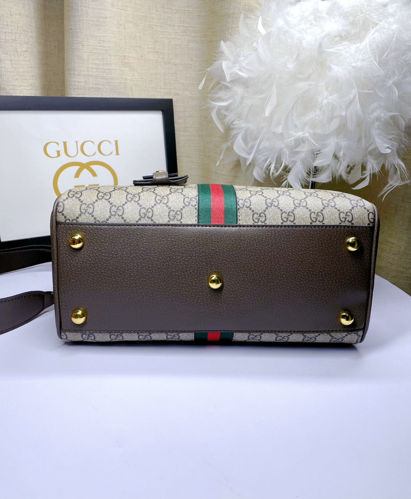 GUCCI