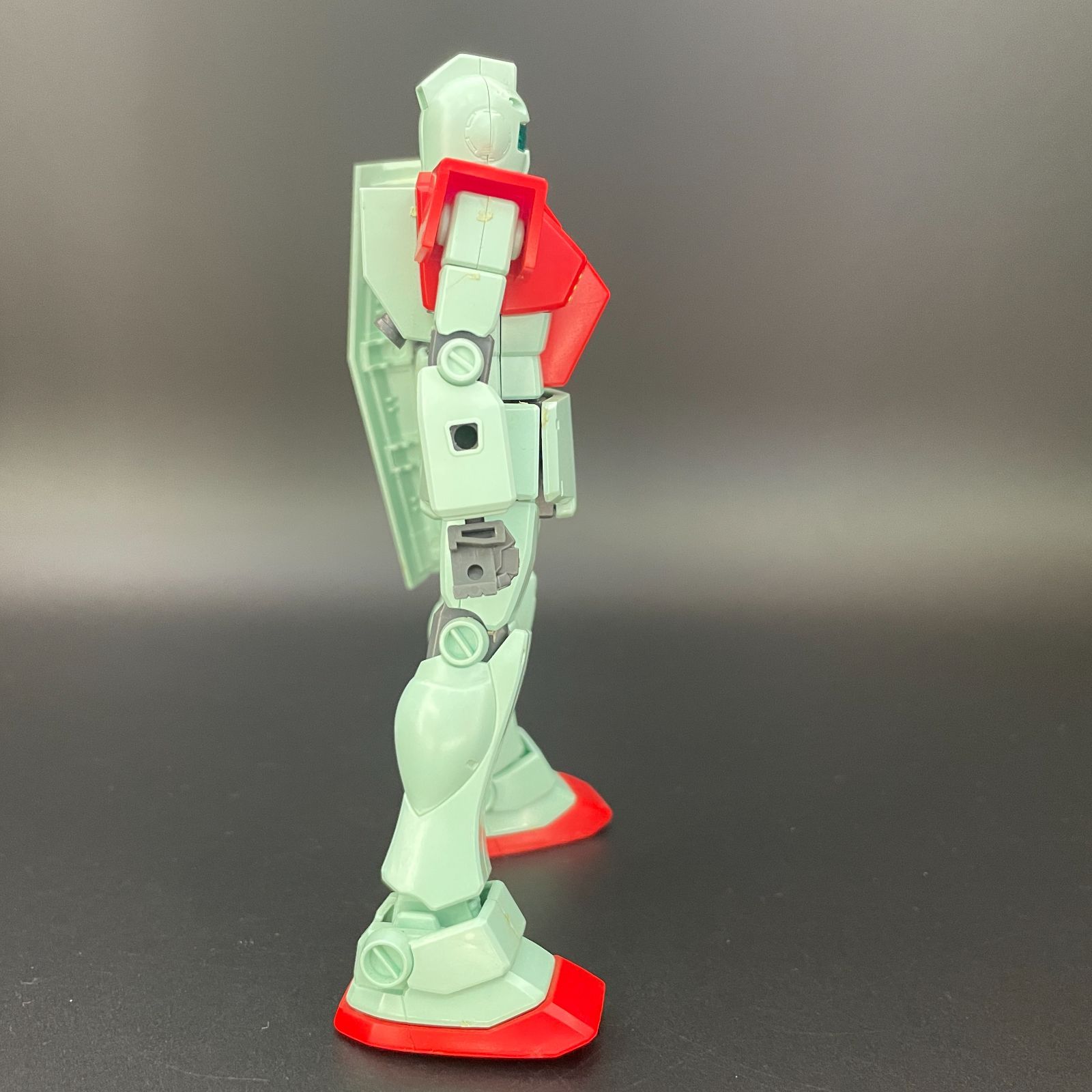 【HGUC】RGM-79ジム　ガンプラ　ジャンク　組立済み完成品 BANDAI HGUC 機動戦士ガンダム RGM-79 ジム 1/144スケール