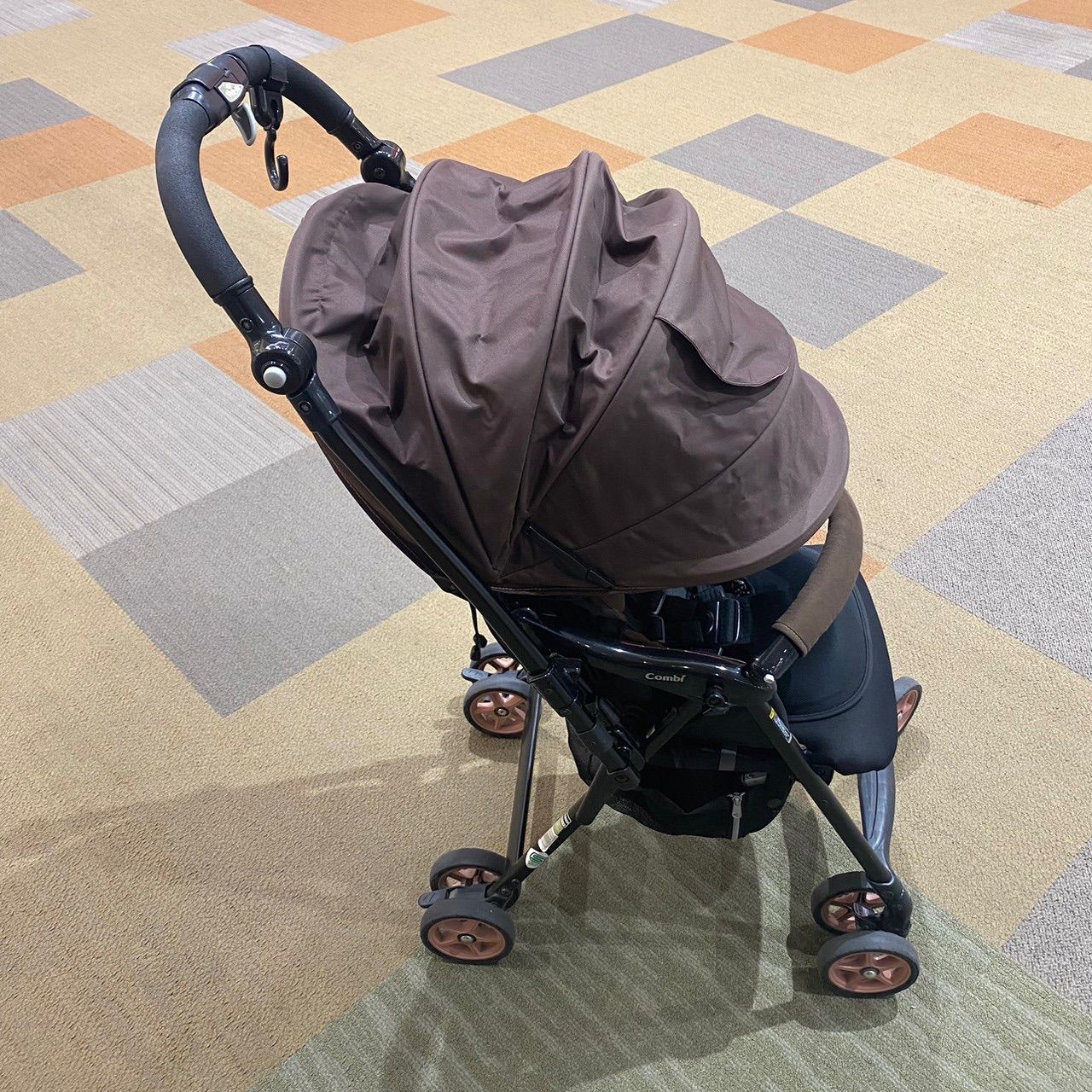 コンビベビーカー メチャカルファースト コンビ ベビーカー メチャカル 