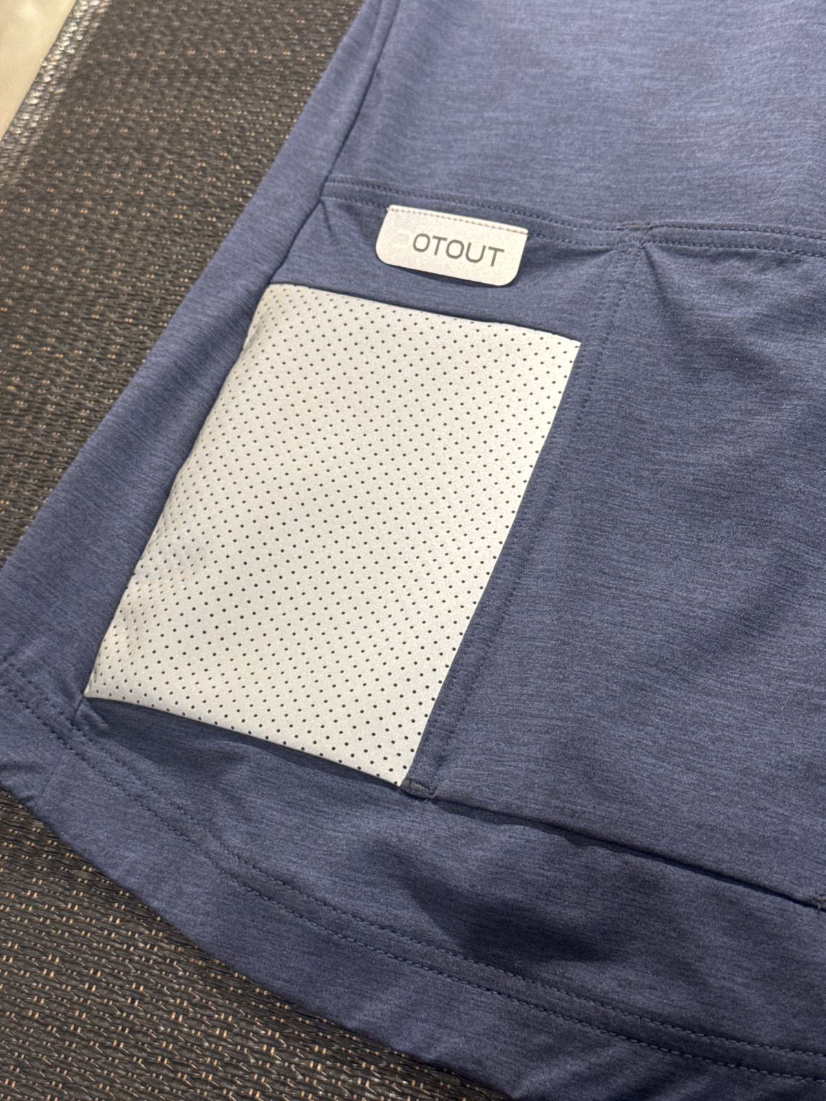 dotOUT　Check JerseyサイズL dotOUT Check JerseyサイズL dotOUT Check JerseyサイズL dotOUT Check