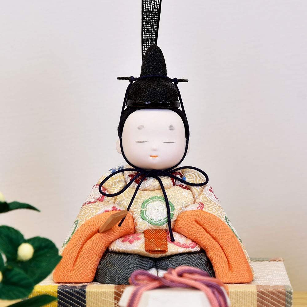 ひな人形