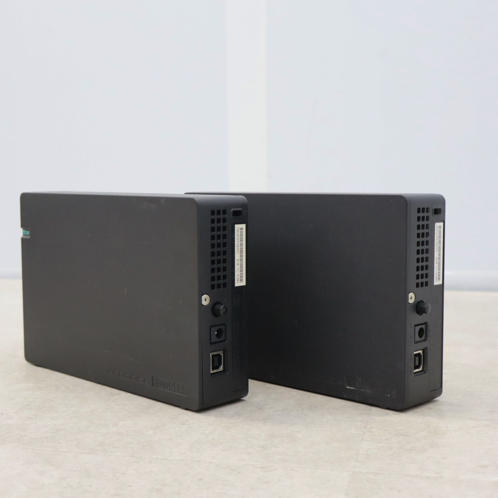 アイオーデータ 外付けHDD HDCZ-UT1W (1TB /据え置き型) ∨動作品｜1TB 外付けHDDハードディスク｜I・O DATA HDCZ-UT1W｜