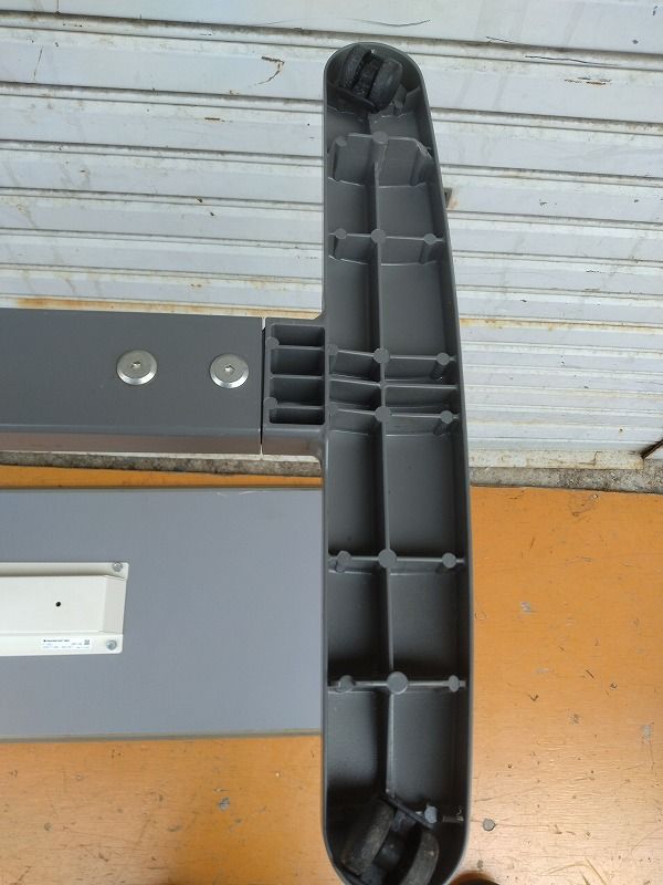 KM-25-0704-06 一部地域を除き送料無料 パラマウントベッド 介護用ベッドサイドテーブル F192 STEELWINDOWSANDDOORS_COM