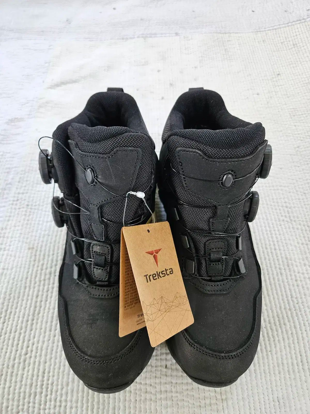 Treksta トレクスタ GORE-TEX ゴアテックス 京畿おとぎ話 タグに添付 サイズ 245 52000