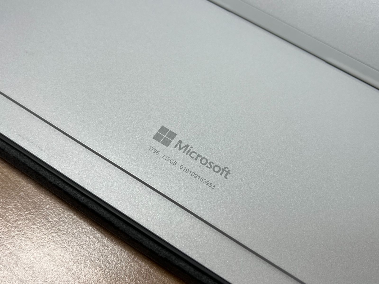 訳あり品〉04285 Microsoft Surface Pro6第８世代 8GB/128GB i5 キーボード office2021  Windows11