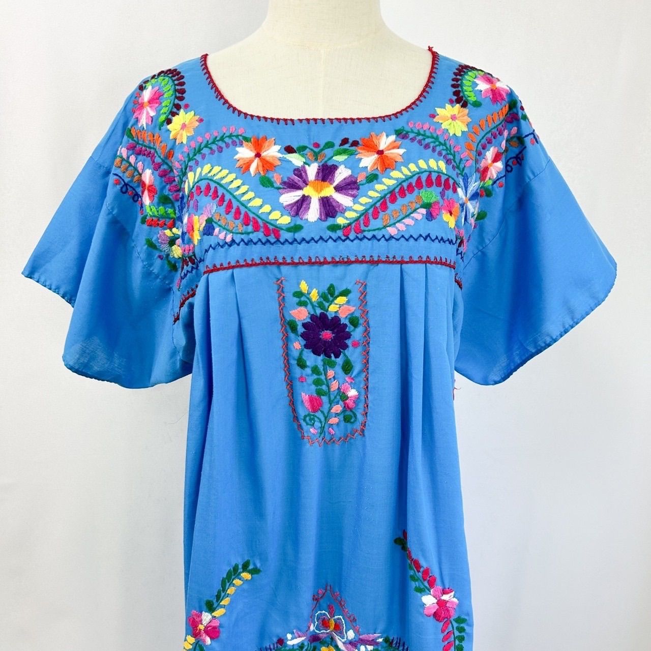 刺繍 エンブロイダリー 花柄 半袖 メキシカンワンピース ホワイトY235 刺繍 エンブロイダリー 花柄 半袖 メキシカンワンピース