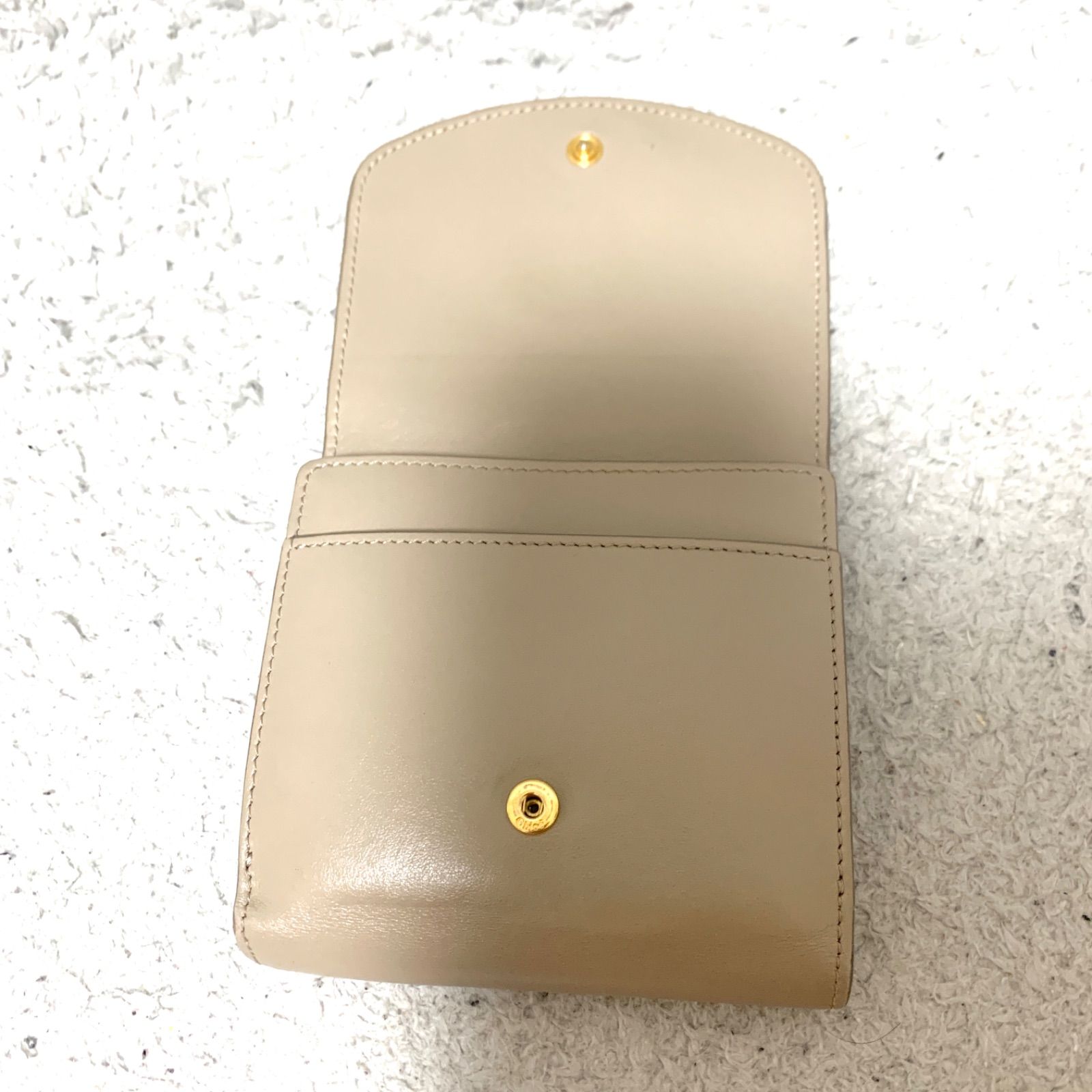 美品】クロエ 三つ折り財布 箱付き C 金具 スモールトリフォールド 