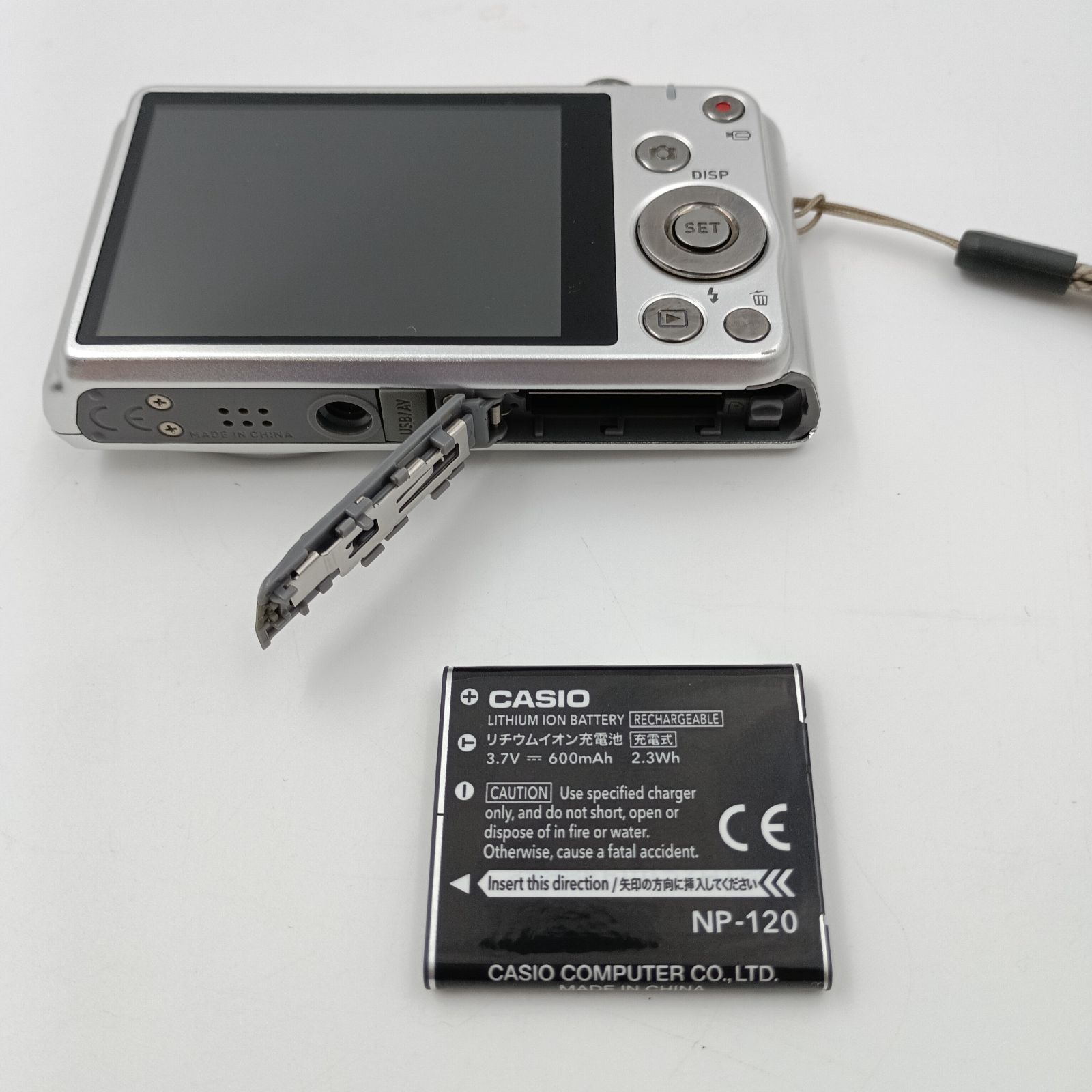 K-0105】CASIO カシオ デジタルカメラ EXILIM EX-ZS28 シルバー K-0105】CASIO カシオ デジタルカメラ EXILIM EX-ZS28 シルバー