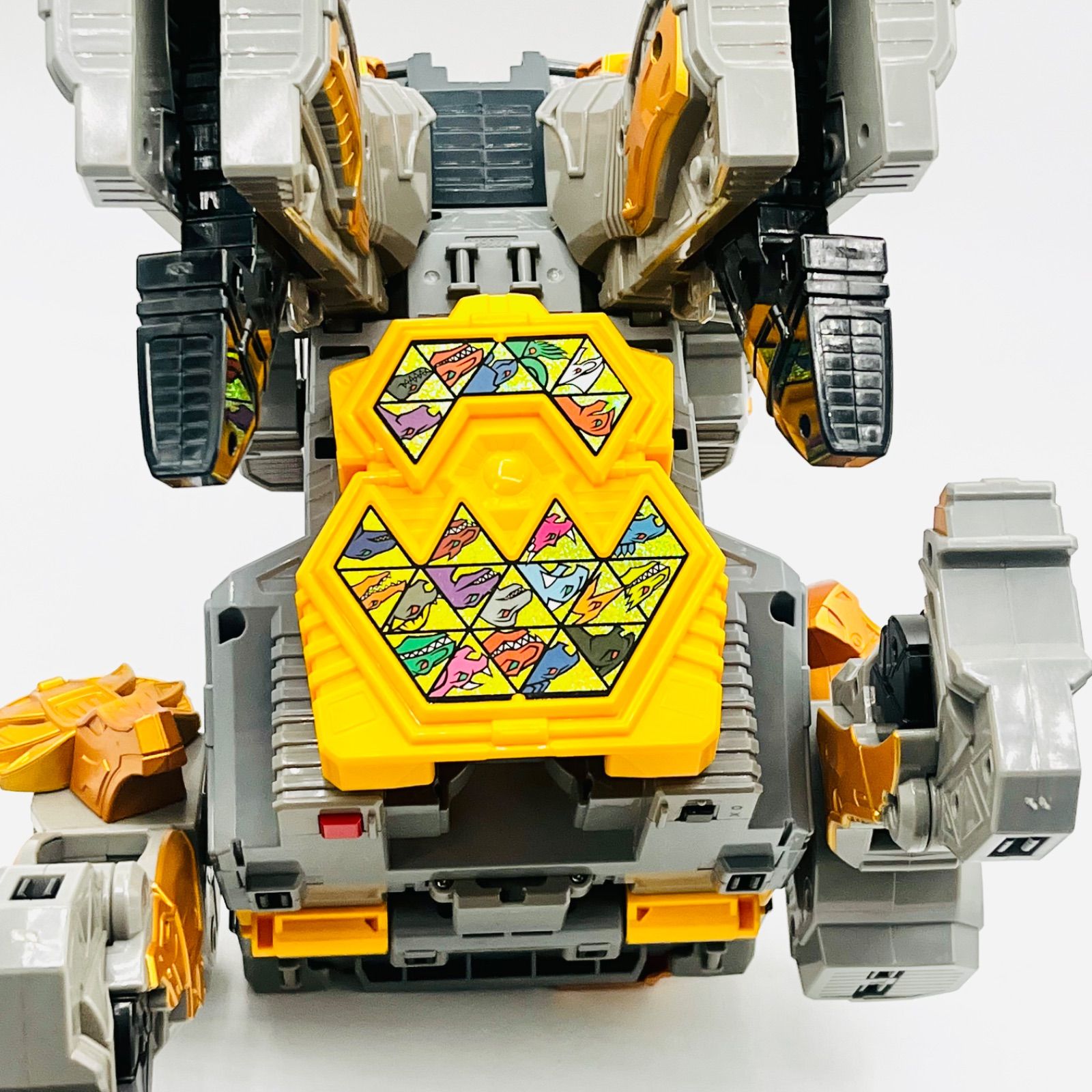 獣電池13本付属・欠品あり】 DXギガントブラギオー 《獣電戦隊