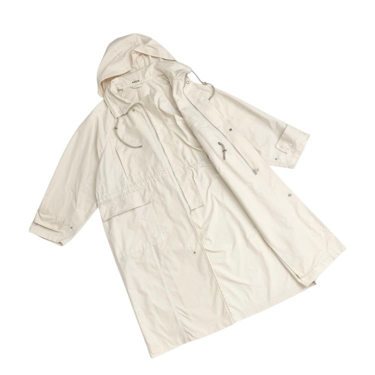 HOODED COAT