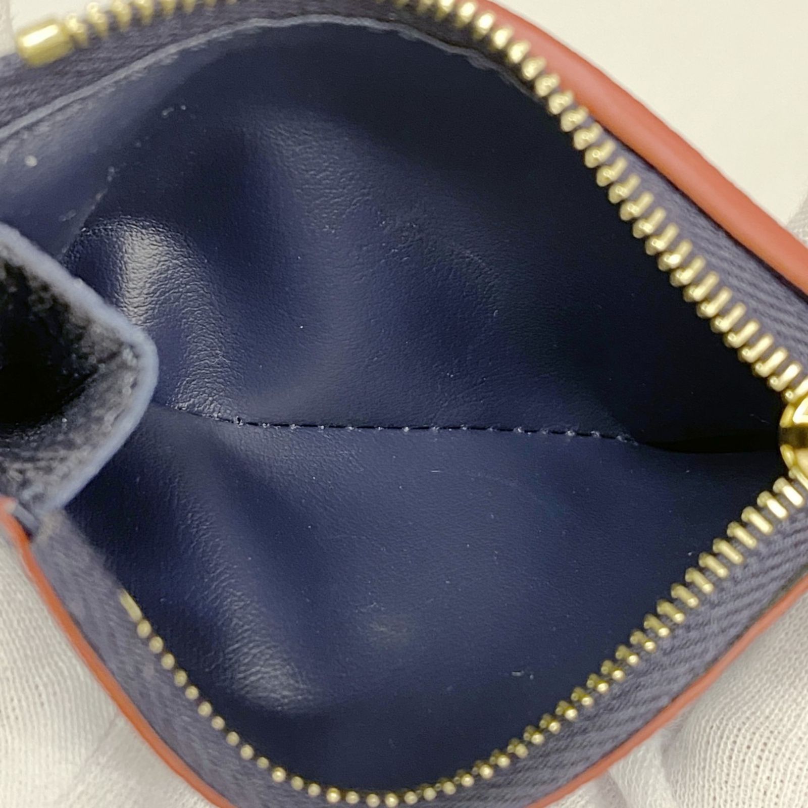 モノグラム アンプラント