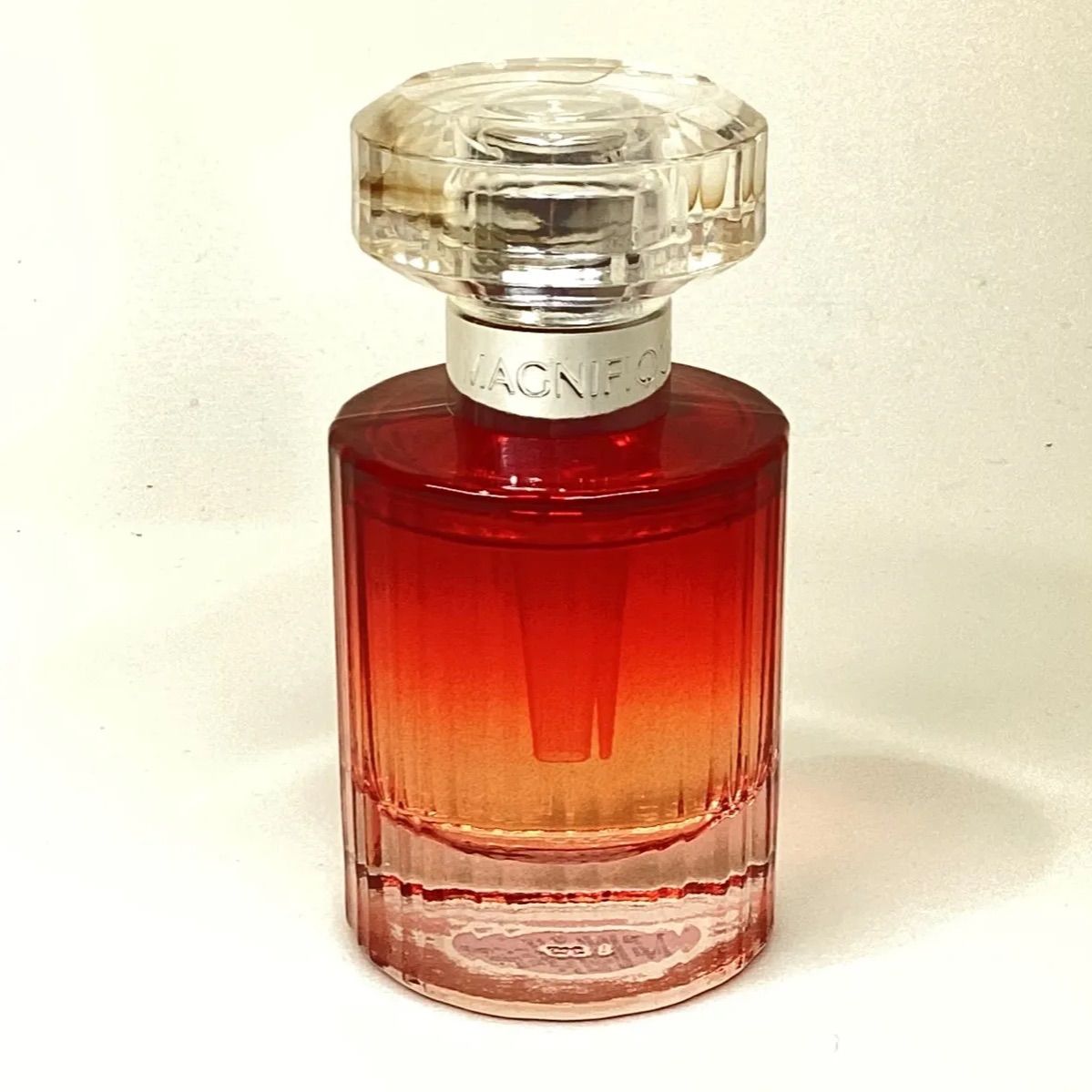 ランコム マニフィーク 30ml オードゥパルファン - 香水(女性用)