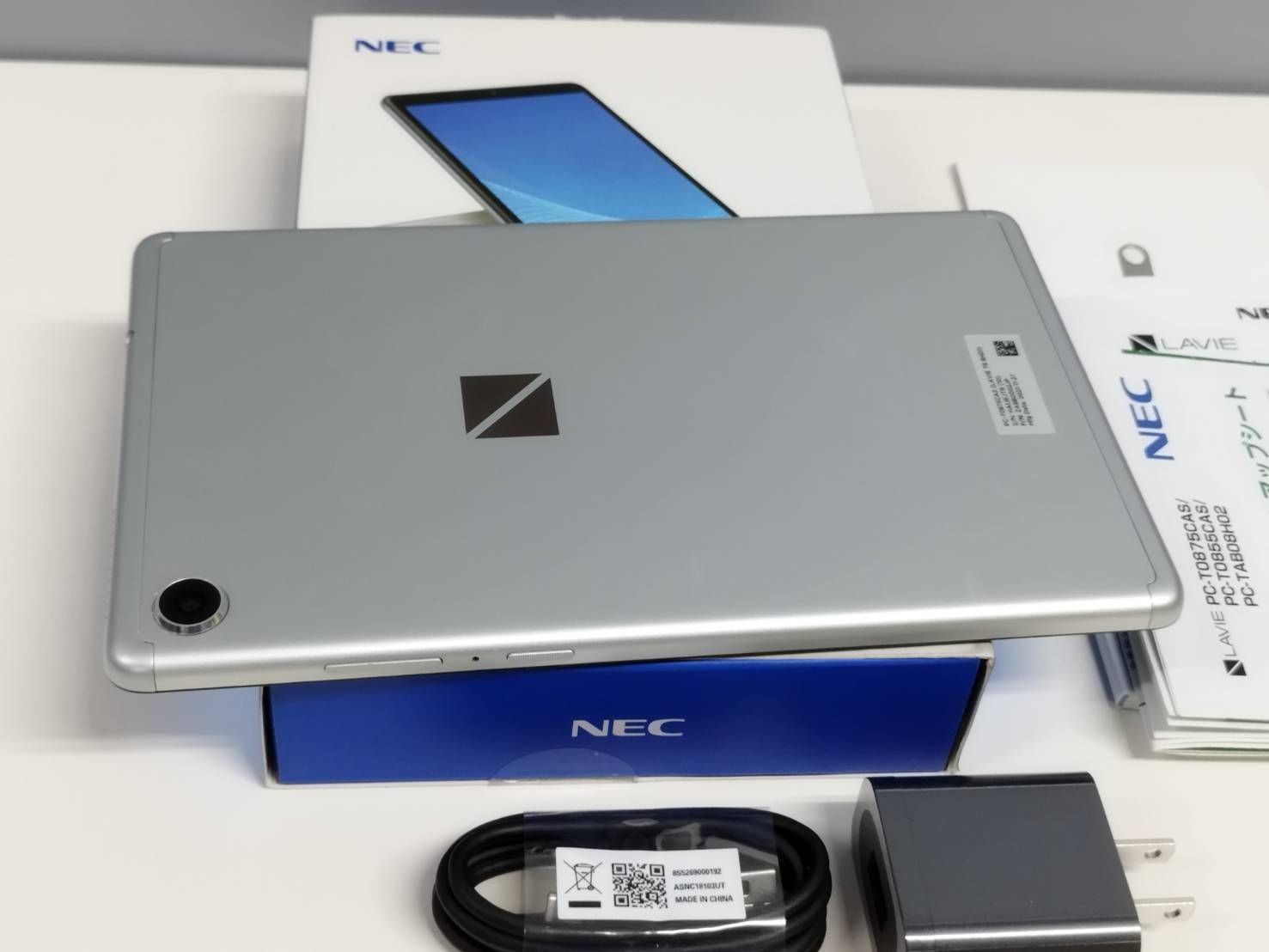 LAVIE T8 8HD1 PC-T0875CAS Wi-Fiモデル128GB㊼ LAVIE T8 8HD1 PC-T0875CAS Wi-Fiモデル128GB㊼