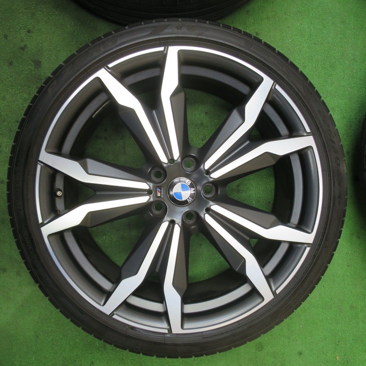 BMW X2 F39 Mスポーツ　20インチ ホイール BMW X2（F39）オプション20インチ純正入庫です！ BMW純正