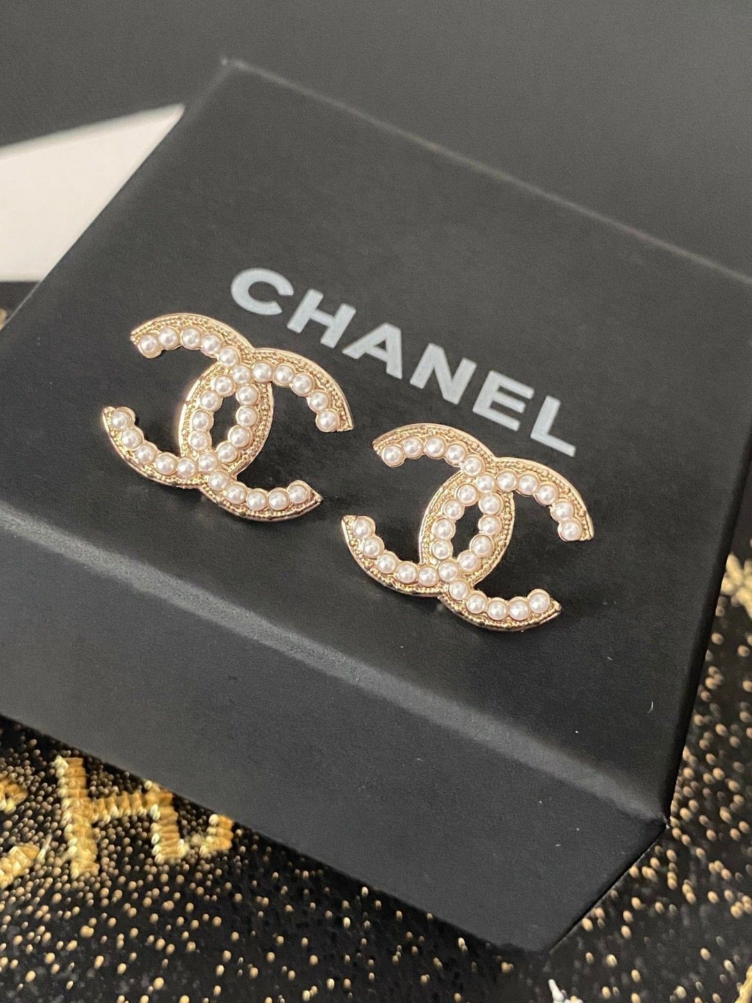 [美品彫刻有]CHANEL ダブルCロゴ ピアス(片耳用) CHANEL ダブルCロゴ ピアス(片耳用)