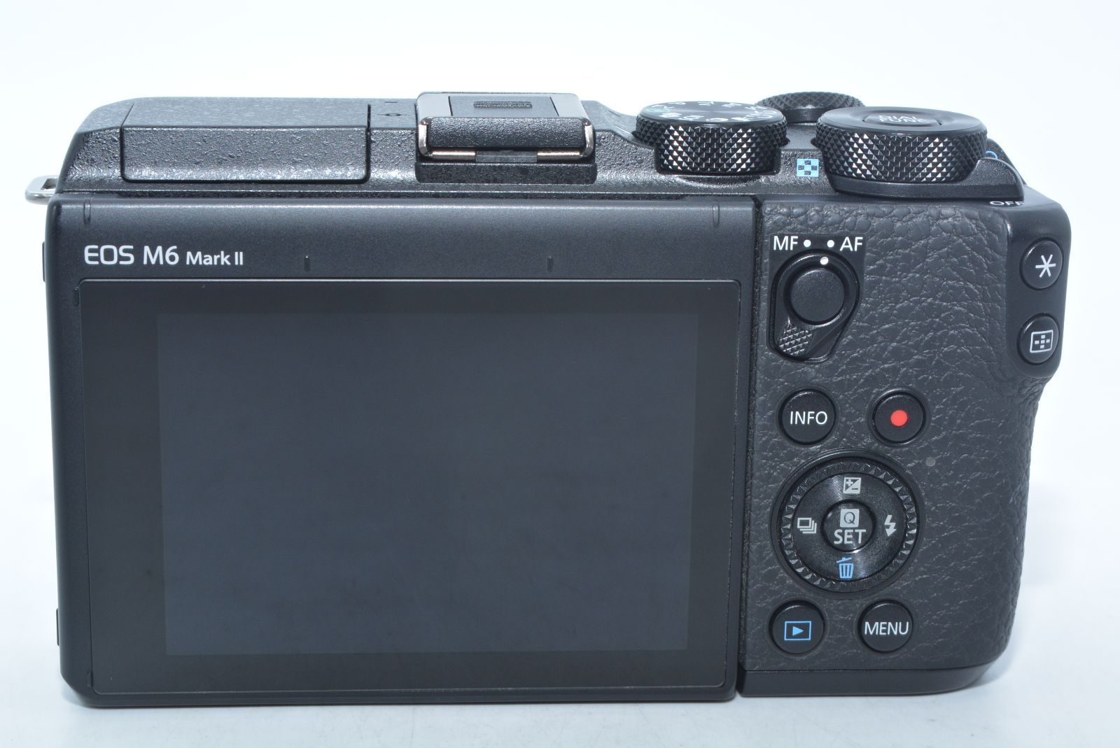 Canon ミラーレス一眼カメラ EOS M6 Mark II ボディー シルバー EOSM6MK2SL-BODY Canon ミラーレス一眼カメラ EOS M6 Mark II シルバー