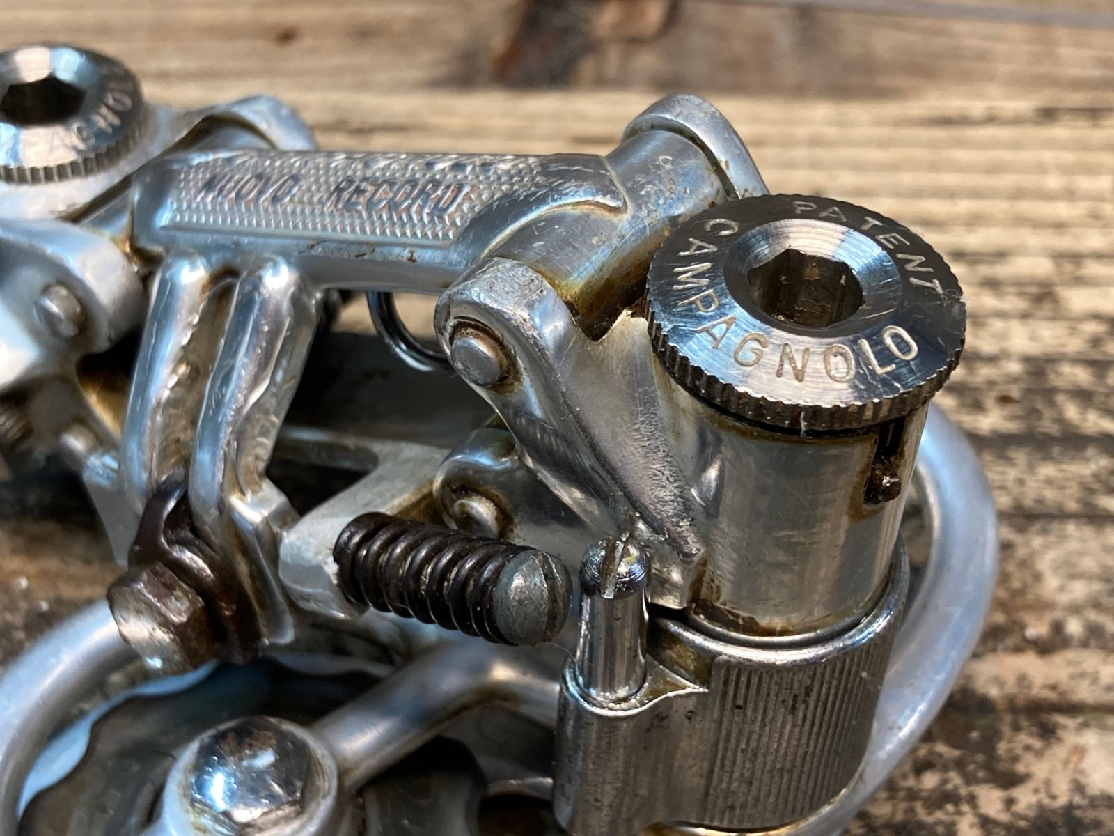 JB981 カンパニョーロ CAMPAGNOLO ヌーボレコード NUOVO RECORD