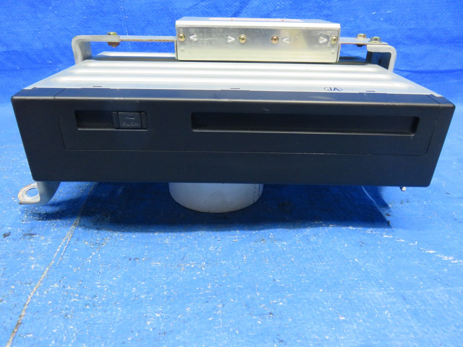 アル中さま専用出品♡ LA6488* 動作OK トヨタ ソアラ UZZ40 純正 DVD ナビユニット