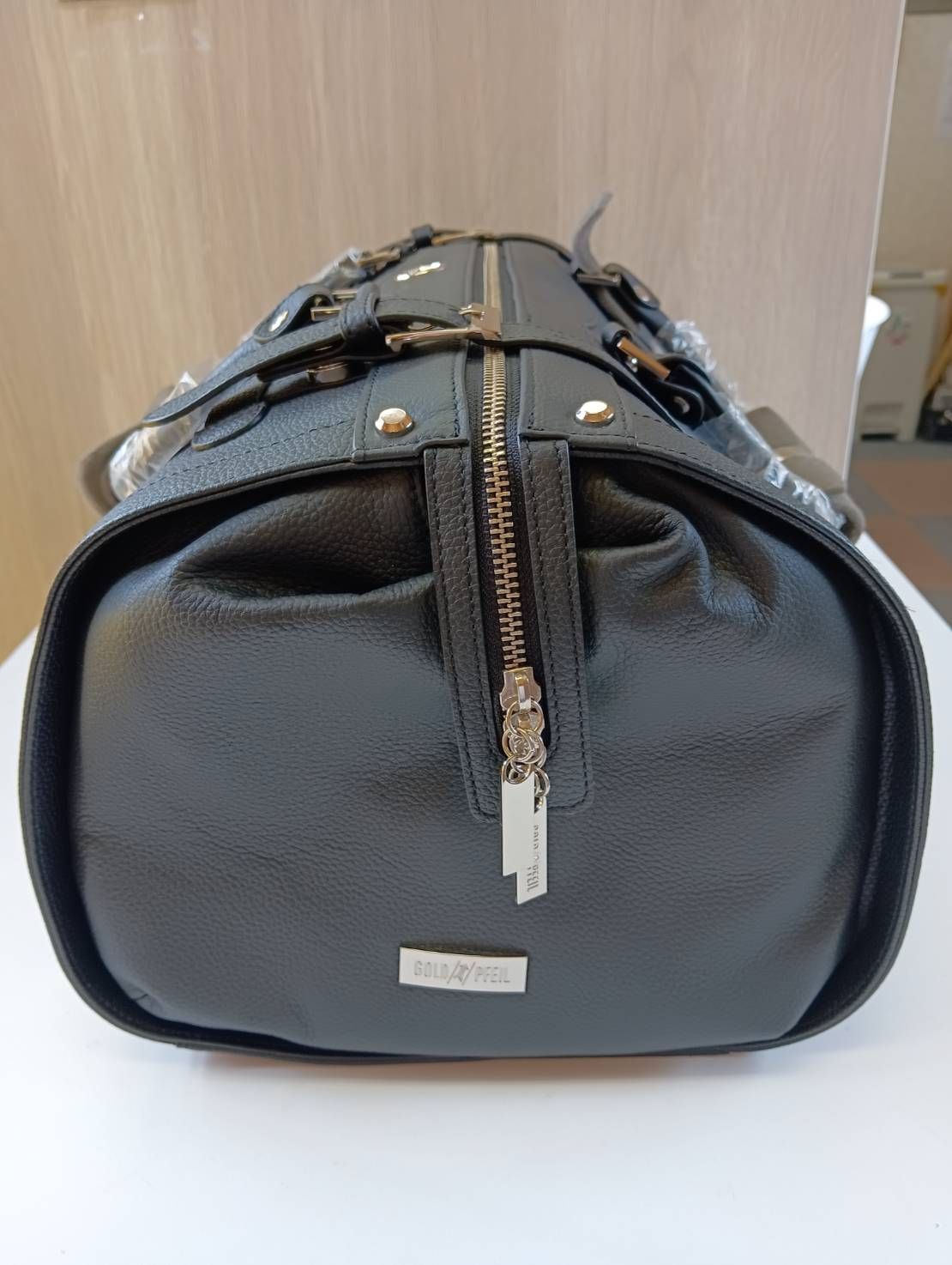 メルセデスベンツ　ゴールドファイル　限定コラボ商品　ボストンバッグ　ゴルフバッグ 中古品】メルセデスベンツ ゴールドファイル 限定コラボ商品 ボストン