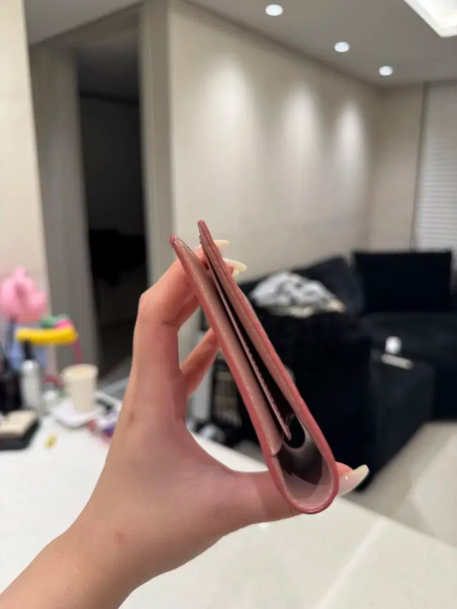 MCM ピンク うさぎ パスポートケース - メルカリ