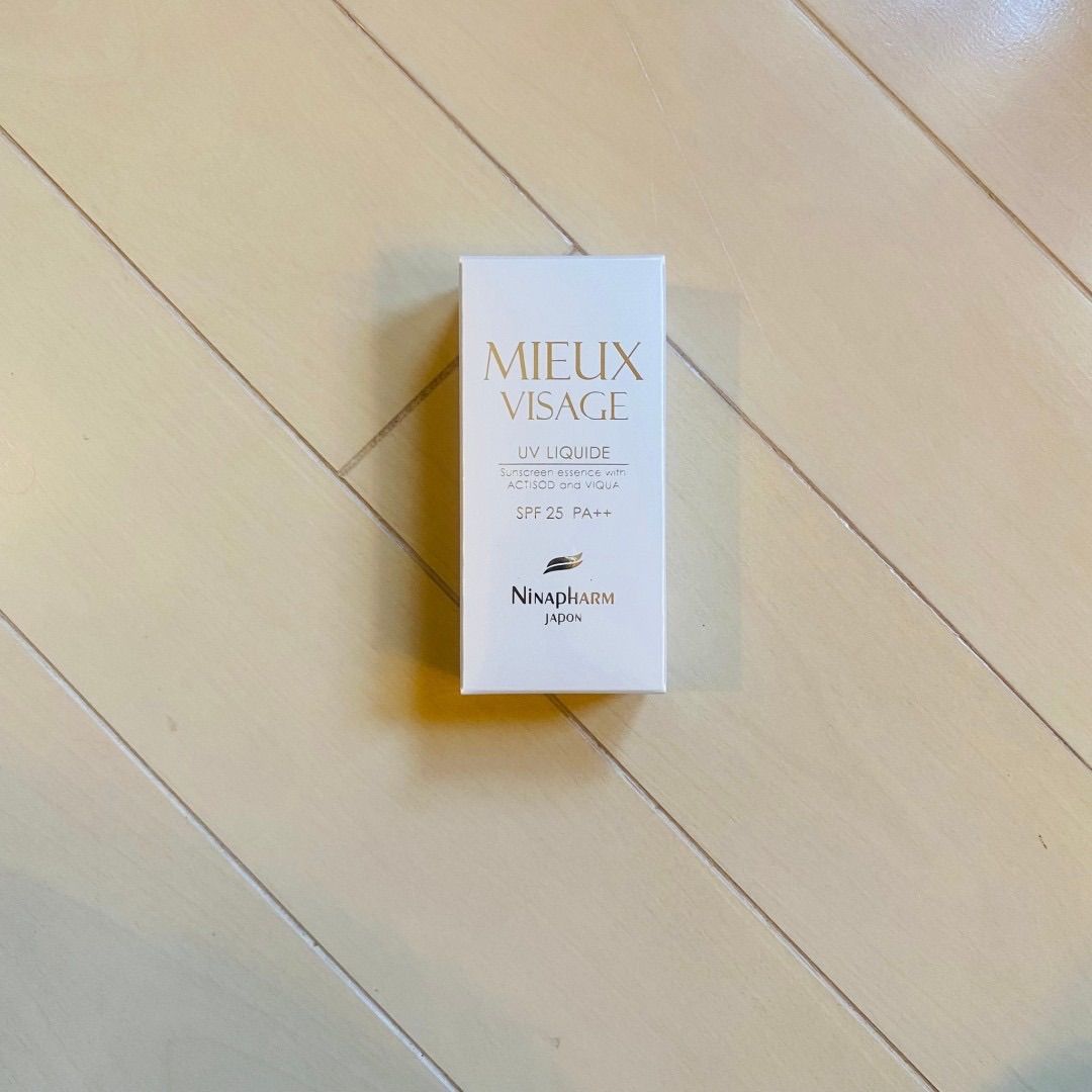 ニナファーム UVリキッド ミュー ヴィサージュ 日焼け止め 3個