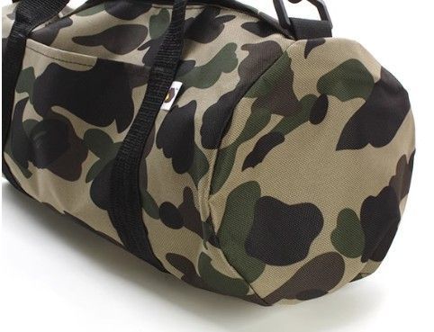 BAPE◆A BATHING APE／迷彩カモ◆ドラムバッグ◆付録ノベルティ BAPE◇A BATHING APE／迷彩カモ◇ドラムバッグ◇付録ノベルティ