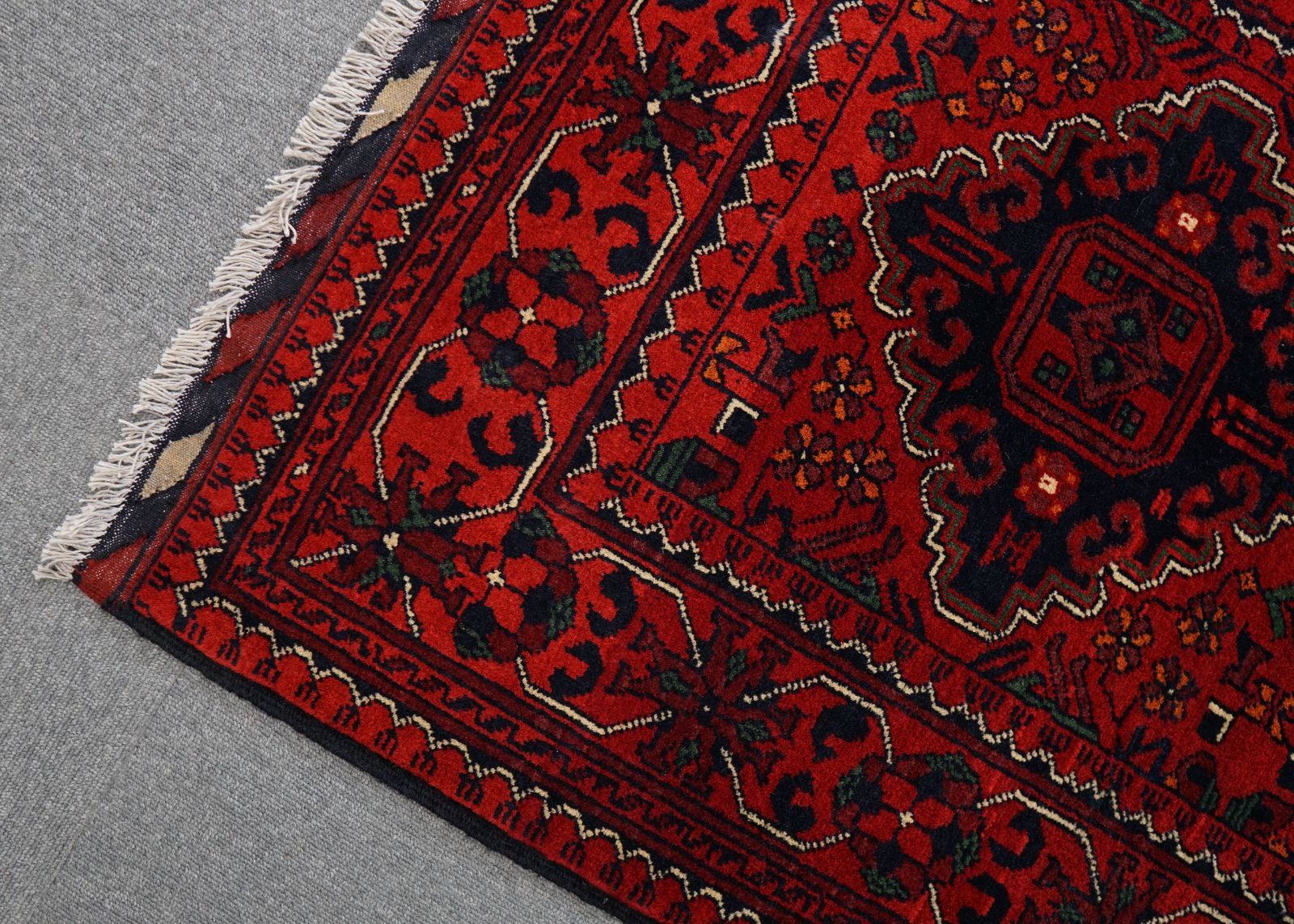 123×84cm【アフガニスタン手織り絨毯 カールモハメディ】ペルシャ絨毯