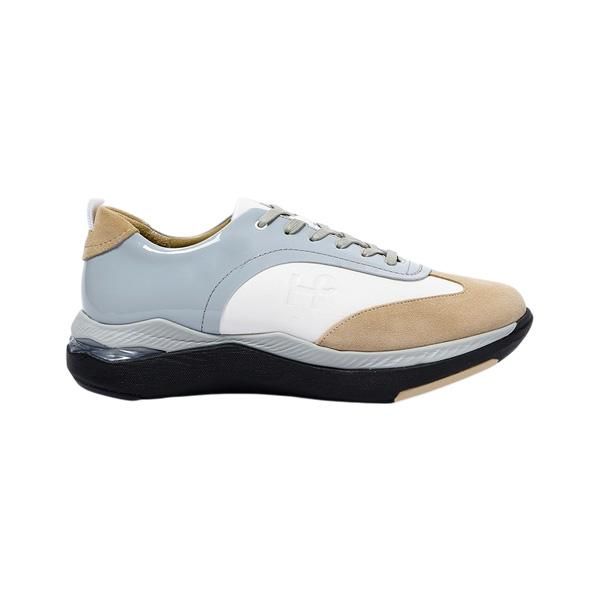 ウォーキングシューズ