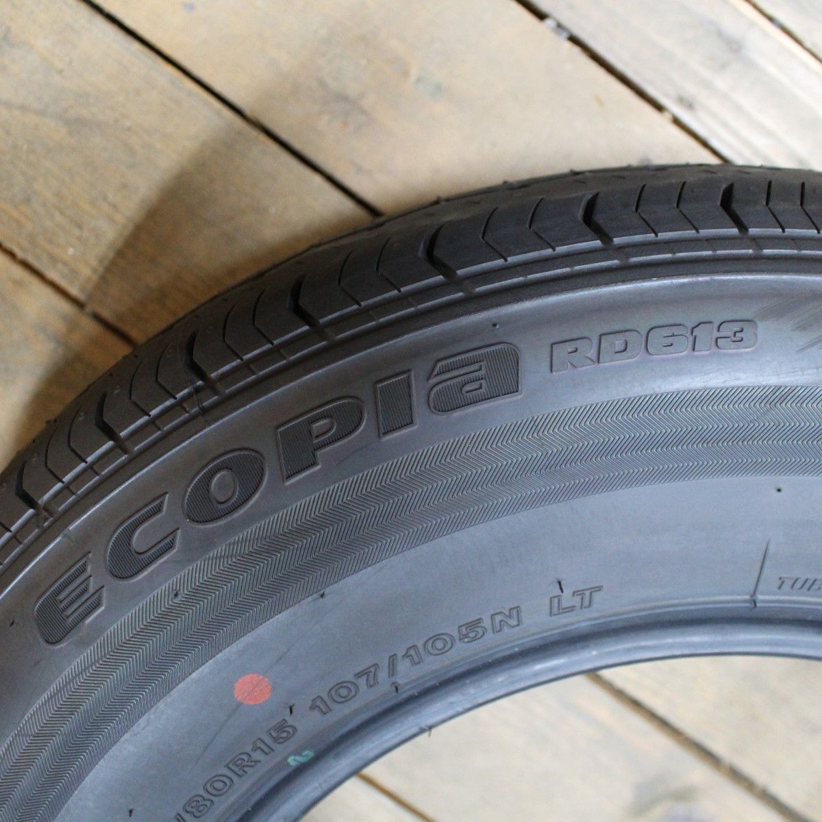 新車外し ハイエース ノーマルタイヤ Ecopia 195/80R15 - その他