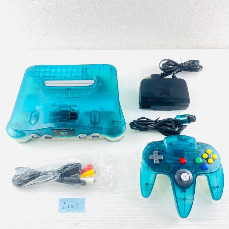 I103 完品 すぐ遊べるセット Nintendo 64 クリアブルー 本体 ターミネーターパック付き コントローラー コード類 セット 任天堂 ニンテンドー ロクヨン N64 家庭用ゲーム機 据置型ゲーム機 第5世代