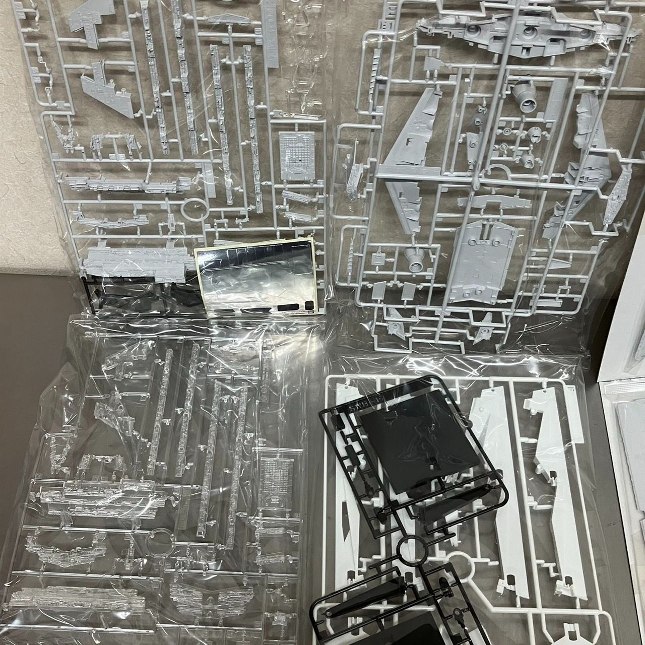 スター・ウォーズスター・デストロイヤープラモデルライティングモデル初回生産限定版 1/5000 スター・デストロイヤー［ライティングモデル］ 初回生産限定版