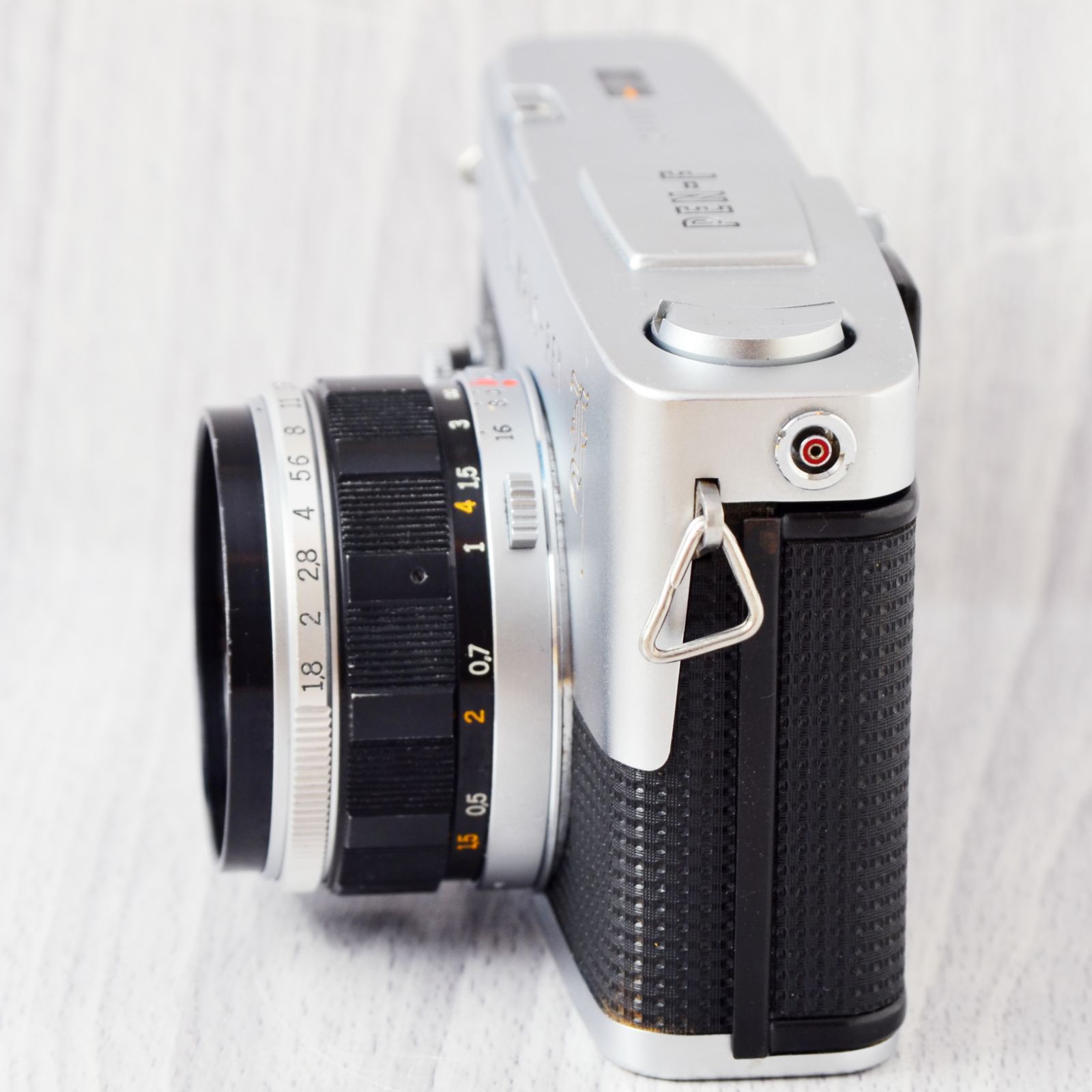 外観極美品! OLYMPUS PEN F + 38mm f1.8 ケース付 修理・整備済 完動品 
