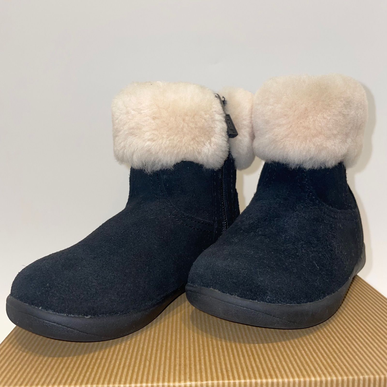 UGG ムートンブーツ ネイビー　25cm UGGムートンブーツUSA5 ネイビー