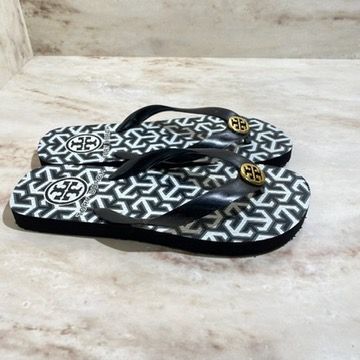 高級】総柄 TORY BURCH トリーバーチ ビーチサンダル 金ロゴ SS D2 