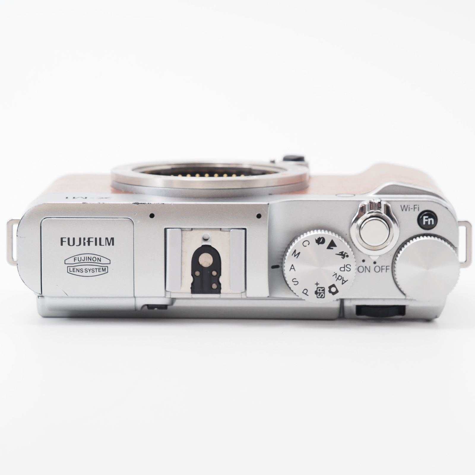 101562☆極上品☆FUJIFILM ミラーレス一眼 X-M1 ボディ ブラウン F FX