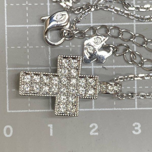 スワロフスキーYOU&I Y256 スワロフスキー SWAROVSKI ネックレス クロス シルバー
