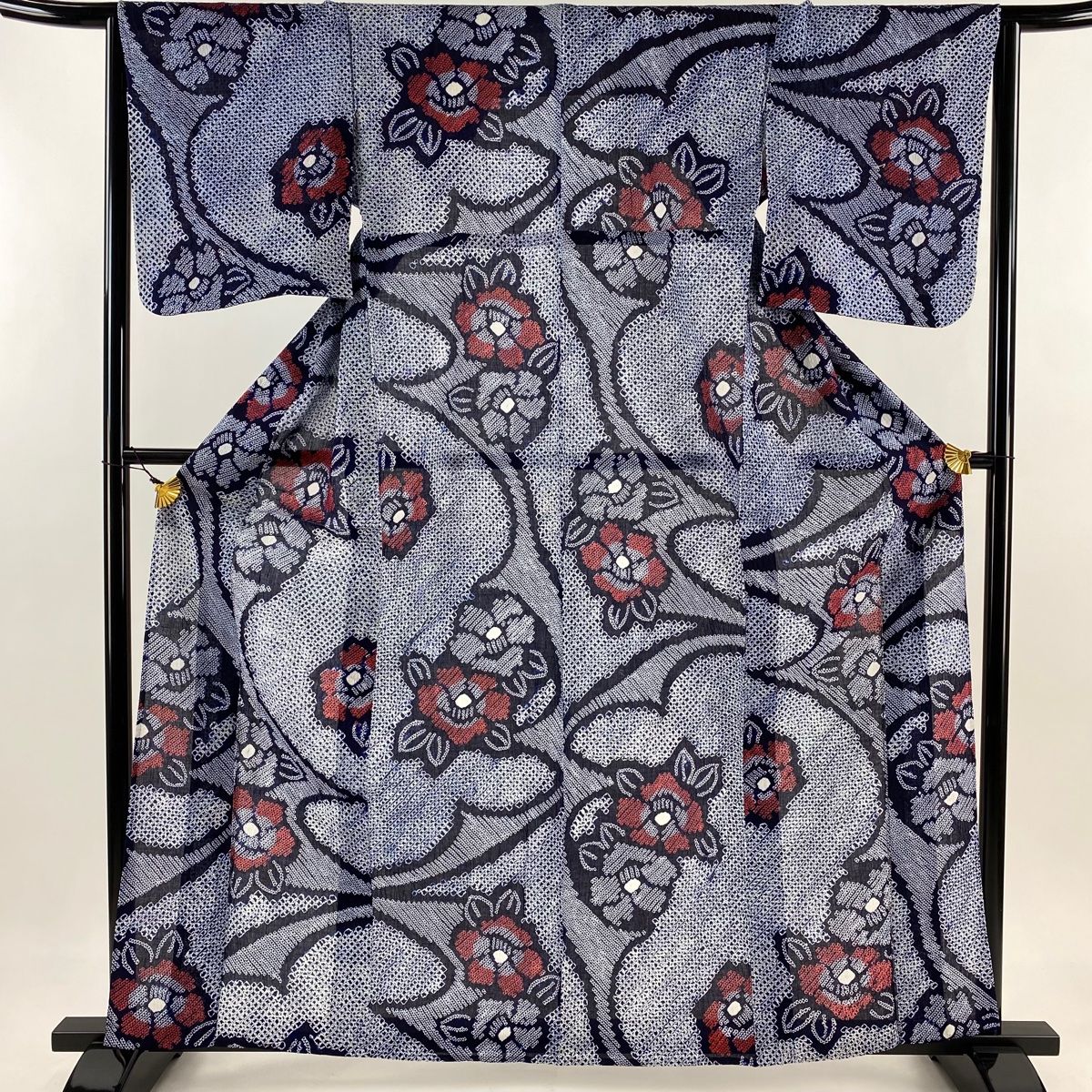 浴衣 身丈164cm 裄丈64cm M 絞り浴衣 椿 紺色 綿 名品 【中古