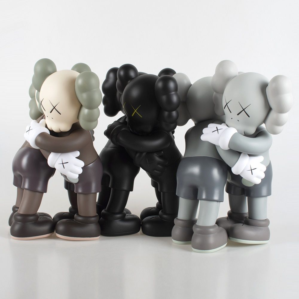 新品未使用】【割引価格】【数量限定】 フィギュア カウズ KAWS 25センチ ブラック グレー ブラウン ハグ 3体セット - メルカリ