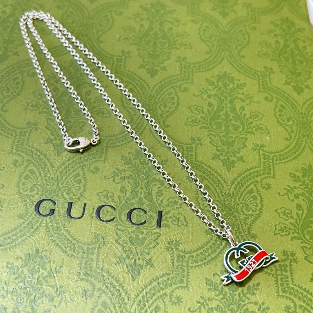 GUCCI グッチ シルバー 1921インターロッキングG  ネックレス