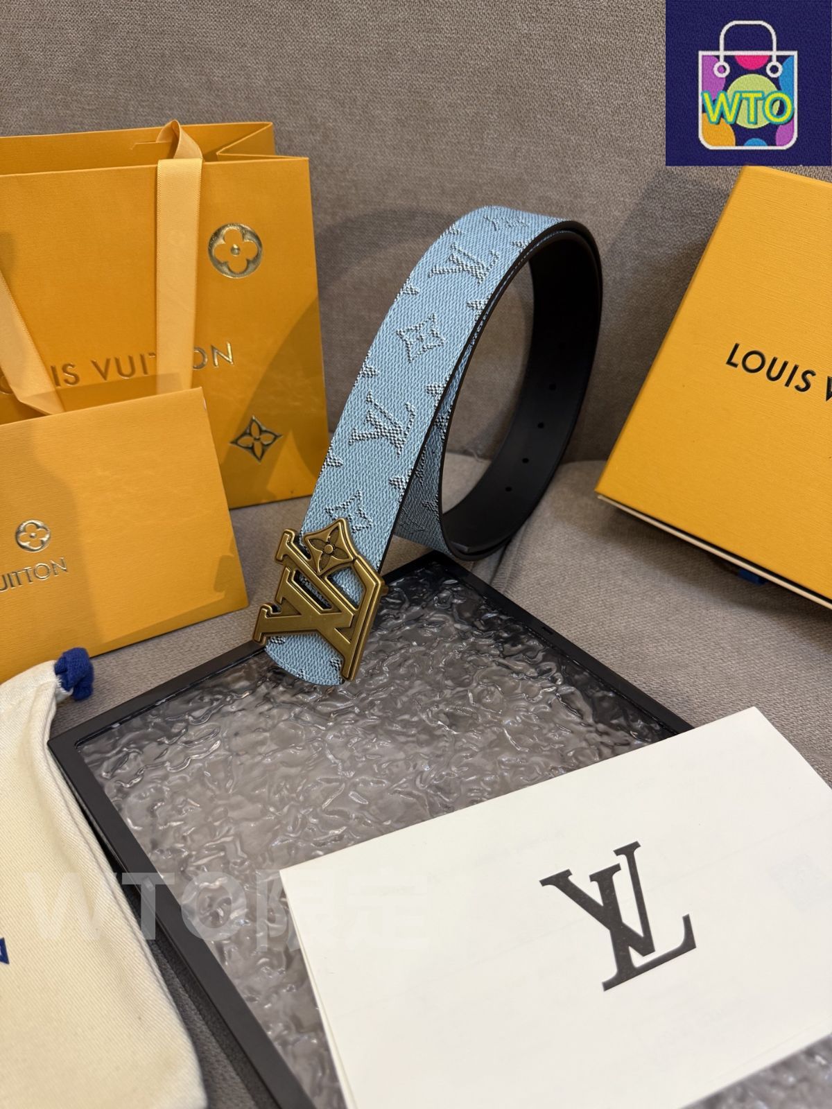 【紙袋付】ルイヴィトン　ベルト　リバーシブル 今日特価】Louis Vuitton ルイヴィトン Dimension リバーシブル