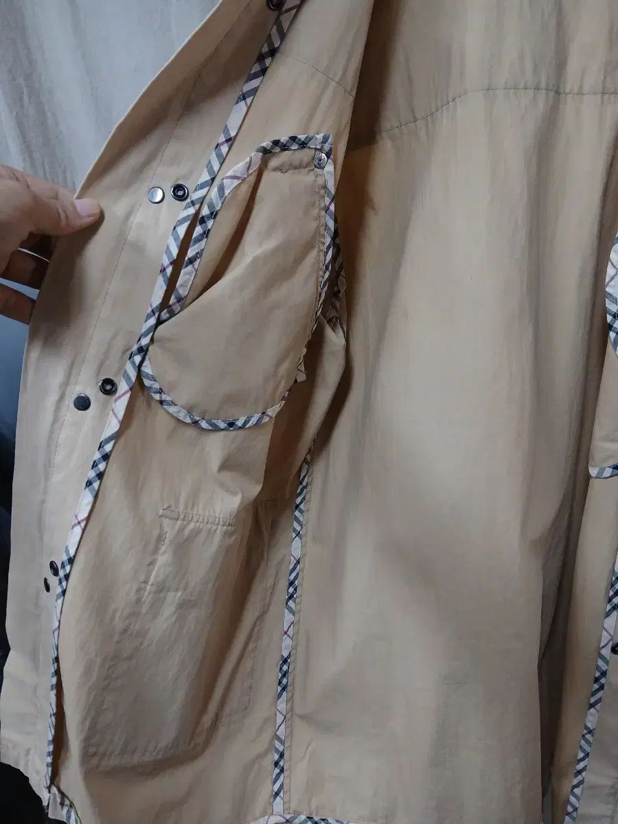 バーバリー トゥイーン